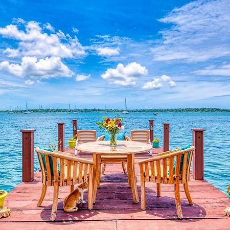 Los Balcones Over The Sea Hotel Bocas del Toro Экстерьер фото