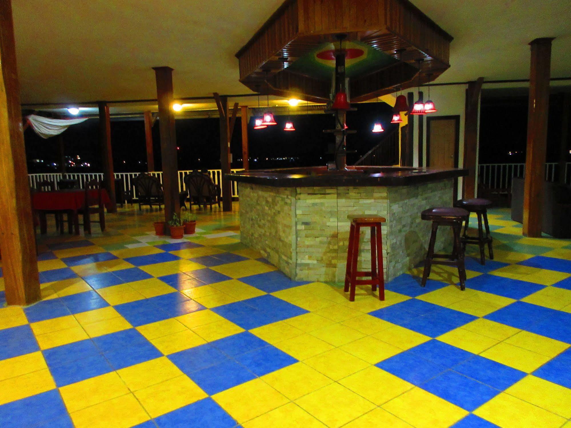 Los Balcones Over The Sea Hotel Bocas del Toro Экстерьер фото