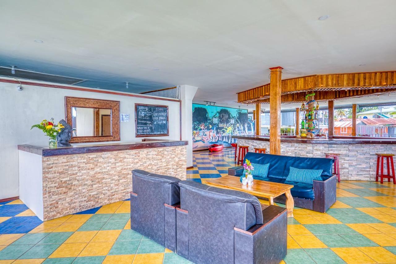 Los Balcones Over The Sea Hotel Bocas del Toro Экстерьер фото