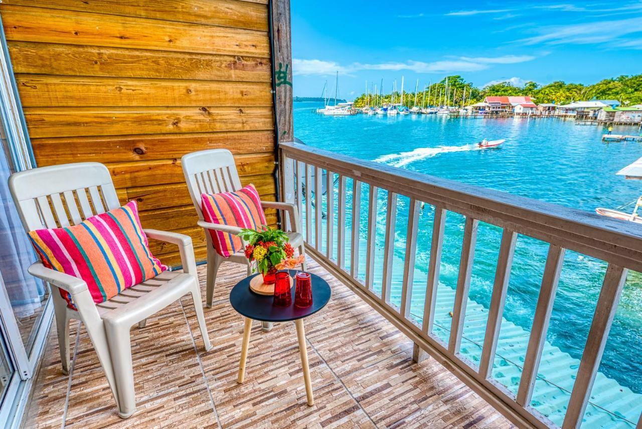 Los Balcones Over The Sea Hotel Bocas del Toro Экстерьер фото
